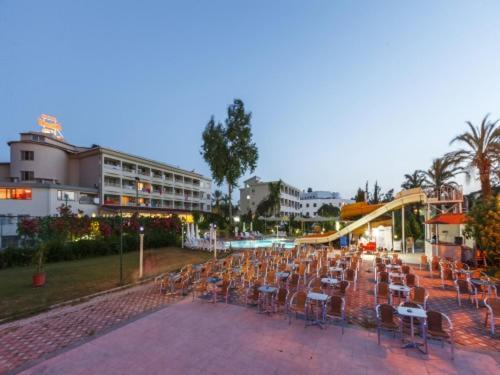 Venus Bieno Hotel Side Ngoại thất bức ảnh
