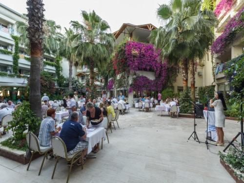 Venus Bieno Hotel Side Ngoại thất bức ảnh