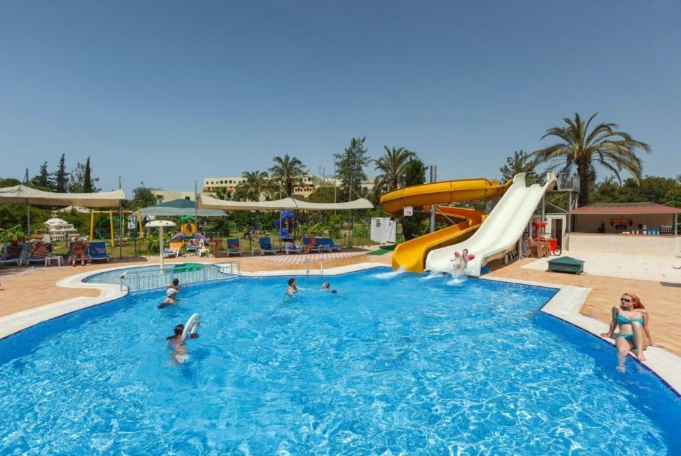 Venus Bieno Hotel Side Ngoại thất bức ảnh